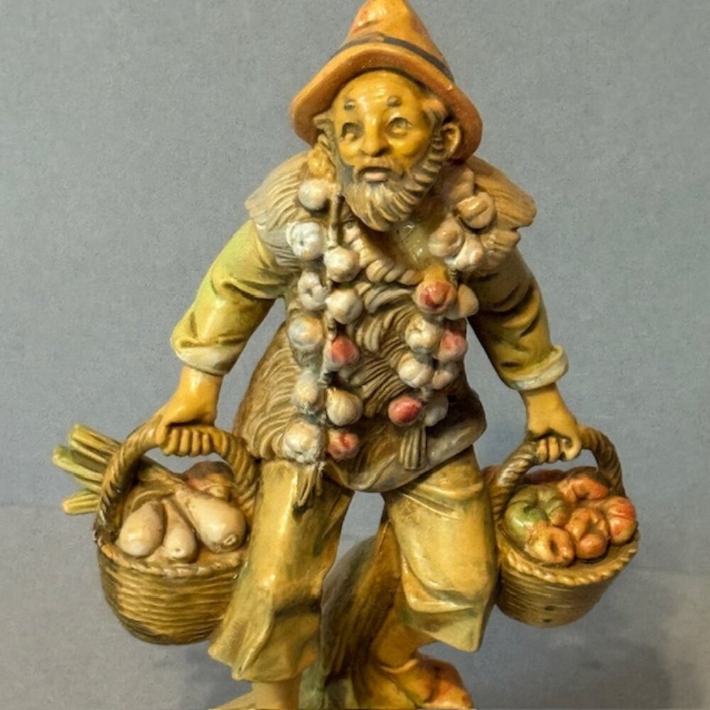 Roman Fontanini Italy Figurine Simonelli Depose 1987 Fruit Basket Vendor Garlic